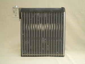 【エバポレーター】ビッツ･ファンカーゴ R134a D-0710AE(Assy)